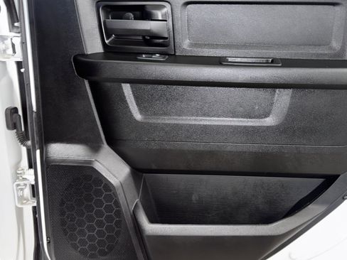 Used 2024 RAM 3500 Tradesman w/ Chrome Appearance Group image 33