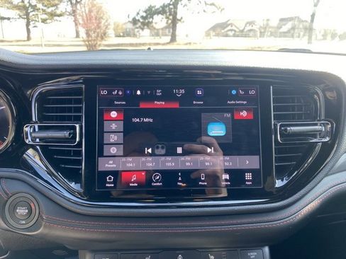 Used 2025 Dodge Durango GT image 22