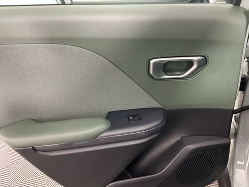 Used 2025 Kia K4 EX FWD image 9