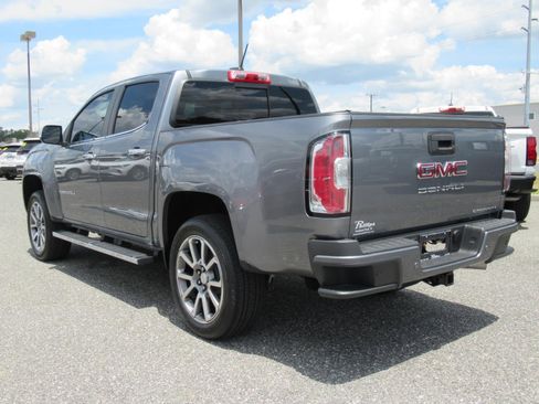 Used 2022 GMC Canyon Denali AWD/4WD image 5
