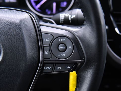 Used 2023 Toyota Camry SE image 28