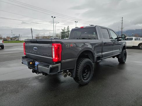 Certified 2024 Ford F350 XLT image 6