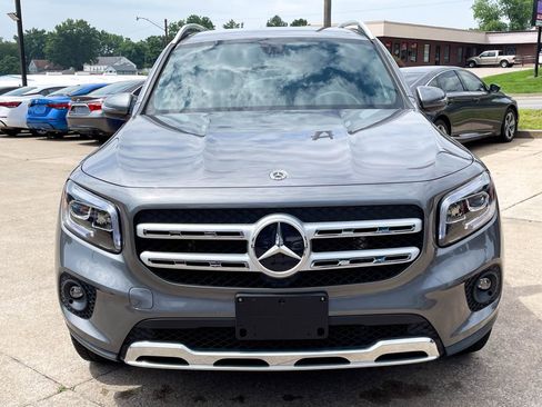 Used 2021 Mercedes-Benz GLB 250 w/ Premium Package image 7