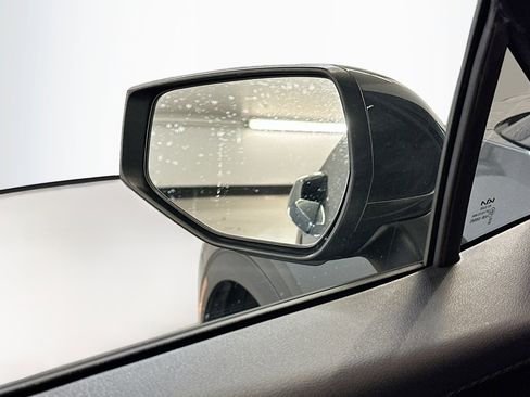 Used 2025 Kia Sportage LX image 16