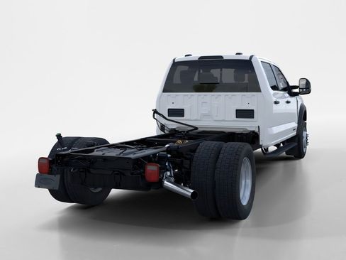 New 2026 Ford F550 4x4 Crew Cab image 35
