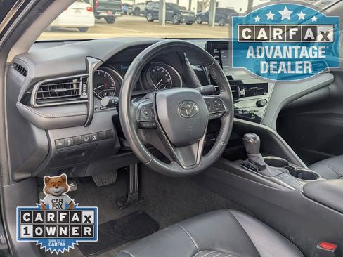 Used 2024 Toyota Camry SE FWD image 4