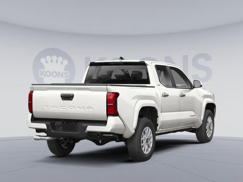 Used 2024 Toyota Tacoma SR5 image 2