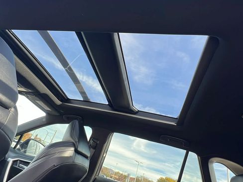 Used 2024 Toyota RAV4 XSE image 31