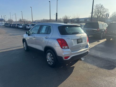 Used 2017 Chevrolet Trax LS image 4
