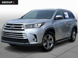 Used 2019 Toyota Highlander Limited Platinum video 1
