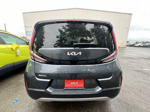 Certified 2025 Kia Soul LX FWD image 27