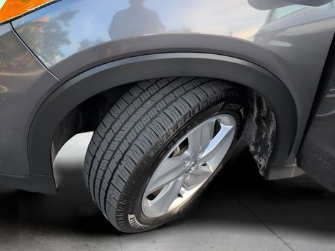 Used 2019 Honda HR-V EX image 39