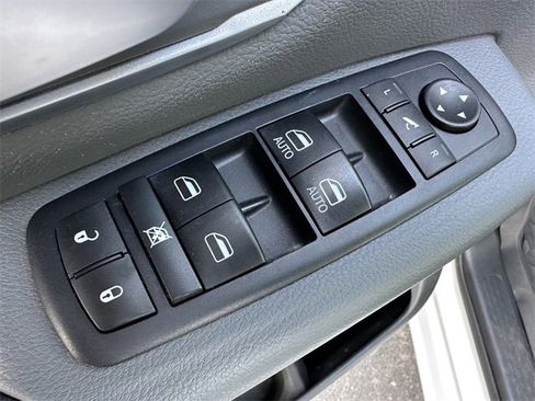 Used 2020 RAM 1500 Big Horn image 29