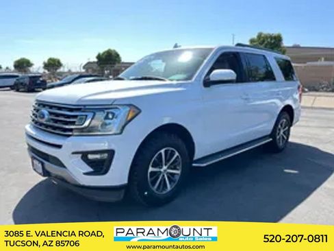 Used 2018 Ford Expedition XLT RWD image 1