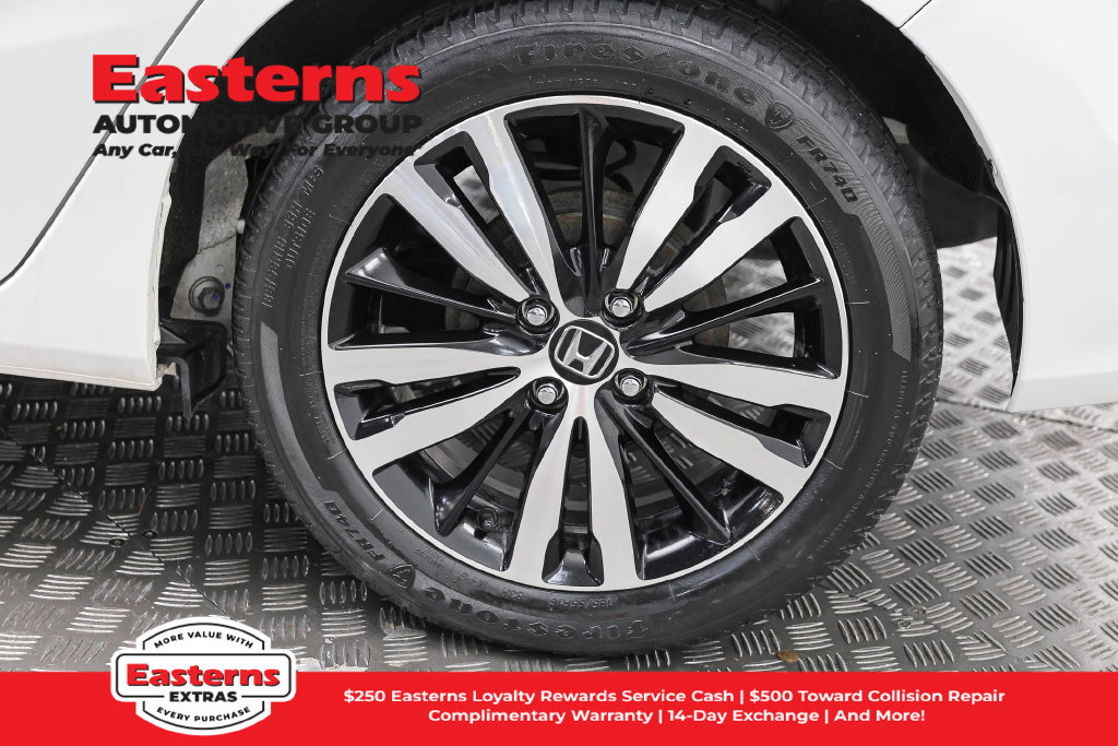 Used 2020 Honda Fit EX image 33