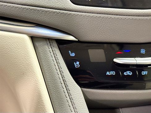 Used 2025 Cadillac XT5 Premium Luxury w/ Technology Package image 21
