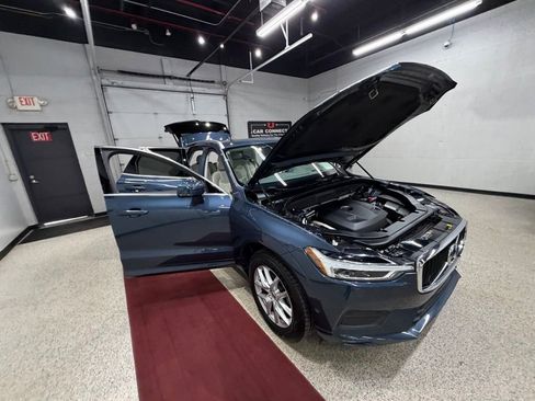 Used 2018 Volvo XC60 T5 Momentum w/ Convenience Package image 49