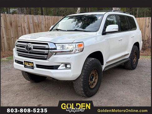 Used 2019 Toyota Land Cruiser w/ Preferred Accessory Package image 1