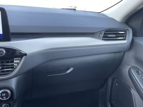 Used 2021 Ford Escape SEL FWD image 16