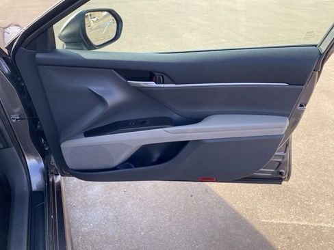 Certified 2023 Toyota Camry SE image 16