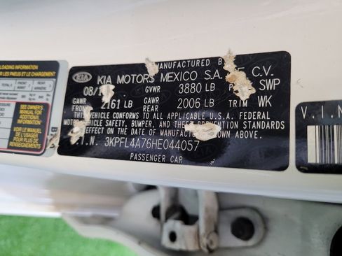 Used 2017 Kia Forte LX w/ LX Popular Package image 33