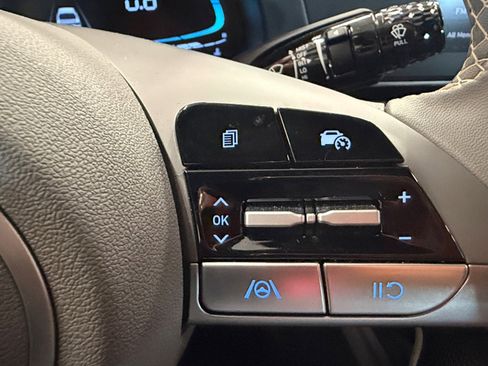 Used 2026 Hyundai Elantra Sport image 29