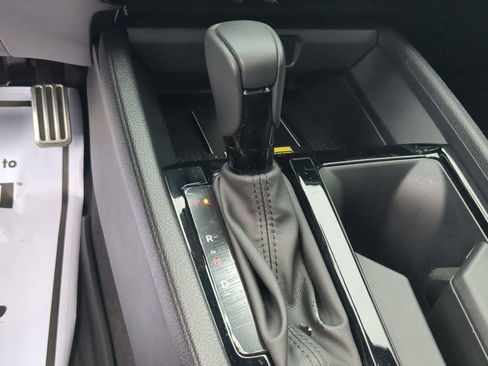 Used 2025 Honda Accord Sport image 16