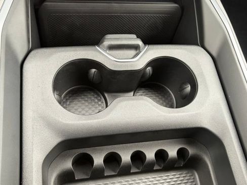 New 2026 RAM 2500 Big Horn AWD/4WD image 25