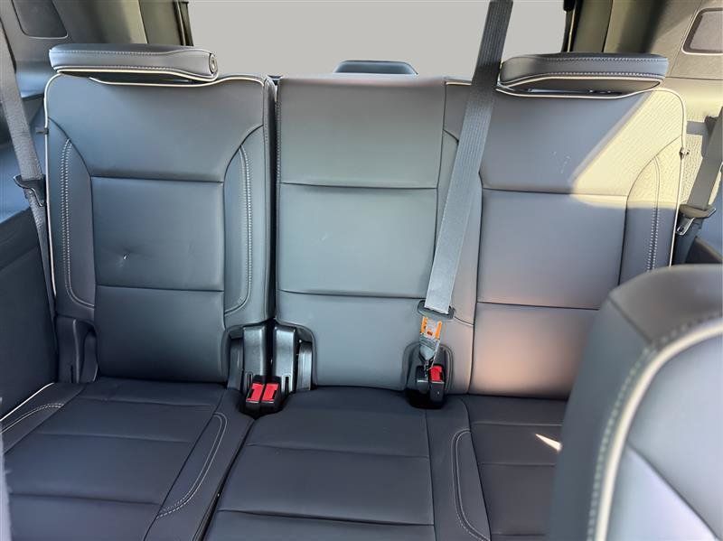 Used 2022 Chevrolet Tahoe Premier RWD image 31