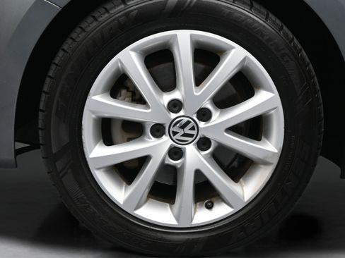 Used 2012 Volkswagen Jetta SE FWD image 10