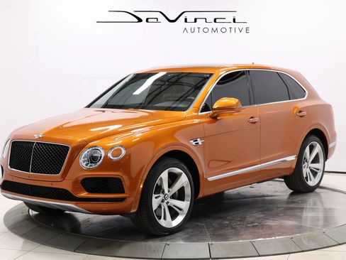Used 2019 Bentley Bentayga image 1