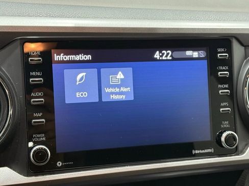 Used 2020 Toyota Tacoma SR5 image 32