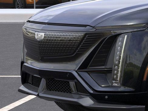 New 2026 Cadillac Lyriq V w/ Exterior Carbon Fiber Package image 13