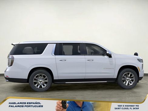 New 2026 Chevrolet Suburban Premier RWD image 6