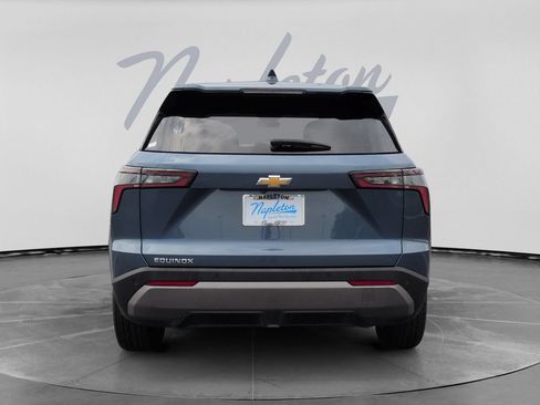 Used 2025 Chevrolet Equinox LT FWD image 7