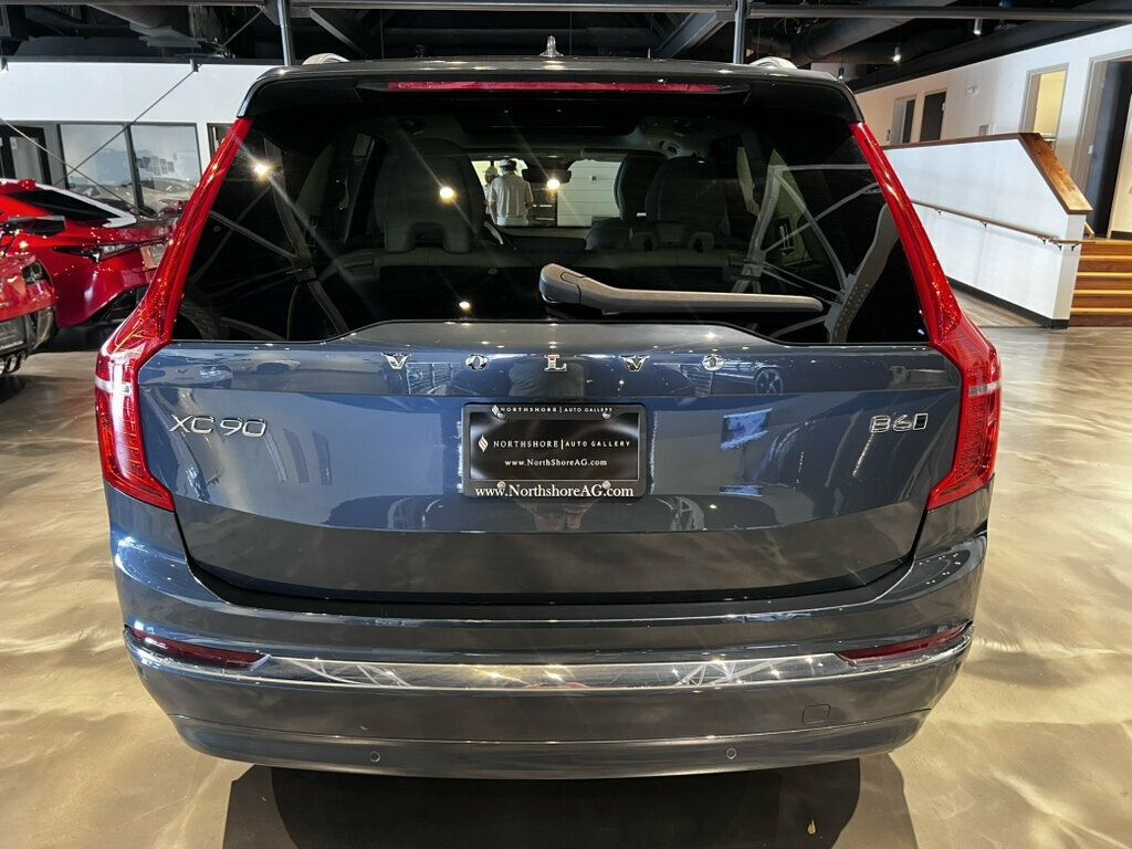 Used 2024 Volvo XC90 B6 Plus AWD/4WD image 4