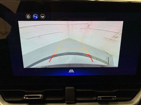 New 2026 Chevrolet Equinox LT image 24