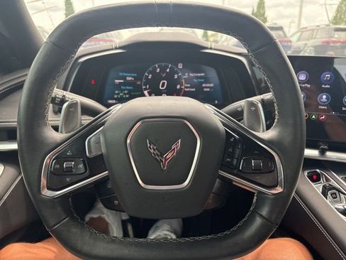 Used 2021 Chevrolet Corvette Stingray Preferred Conv w/ Z51 Performance Package RWD image 2