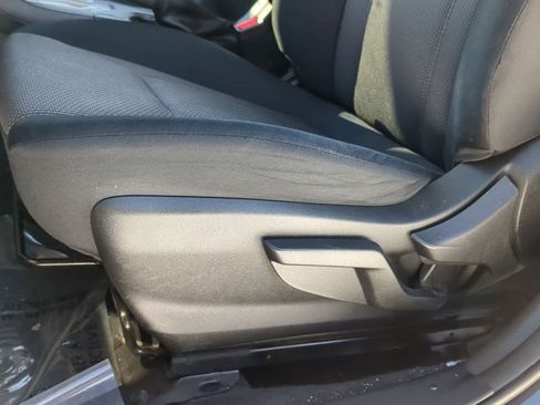 Used 2021 Subaru Crosstrek 2.0i AWD/4WD image 18