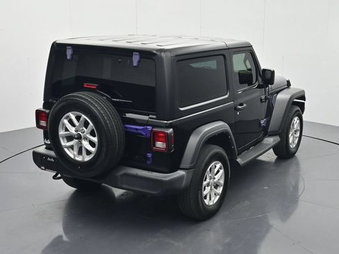 Used 2023 Jeep Wrangler Sport AWD/4WD image 32