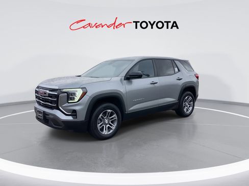 Used 2025 GMC Terrain Elevation image 4