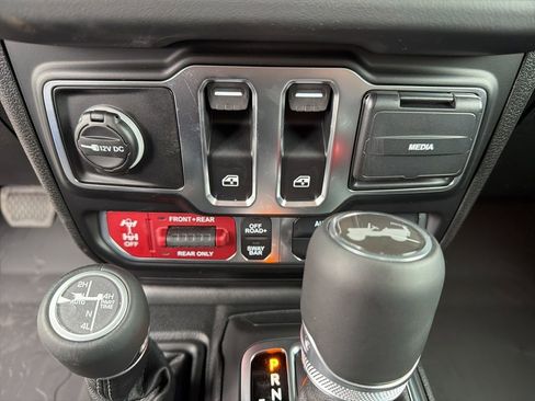 New 2026 Jeep Wrangler Rubicon image 35