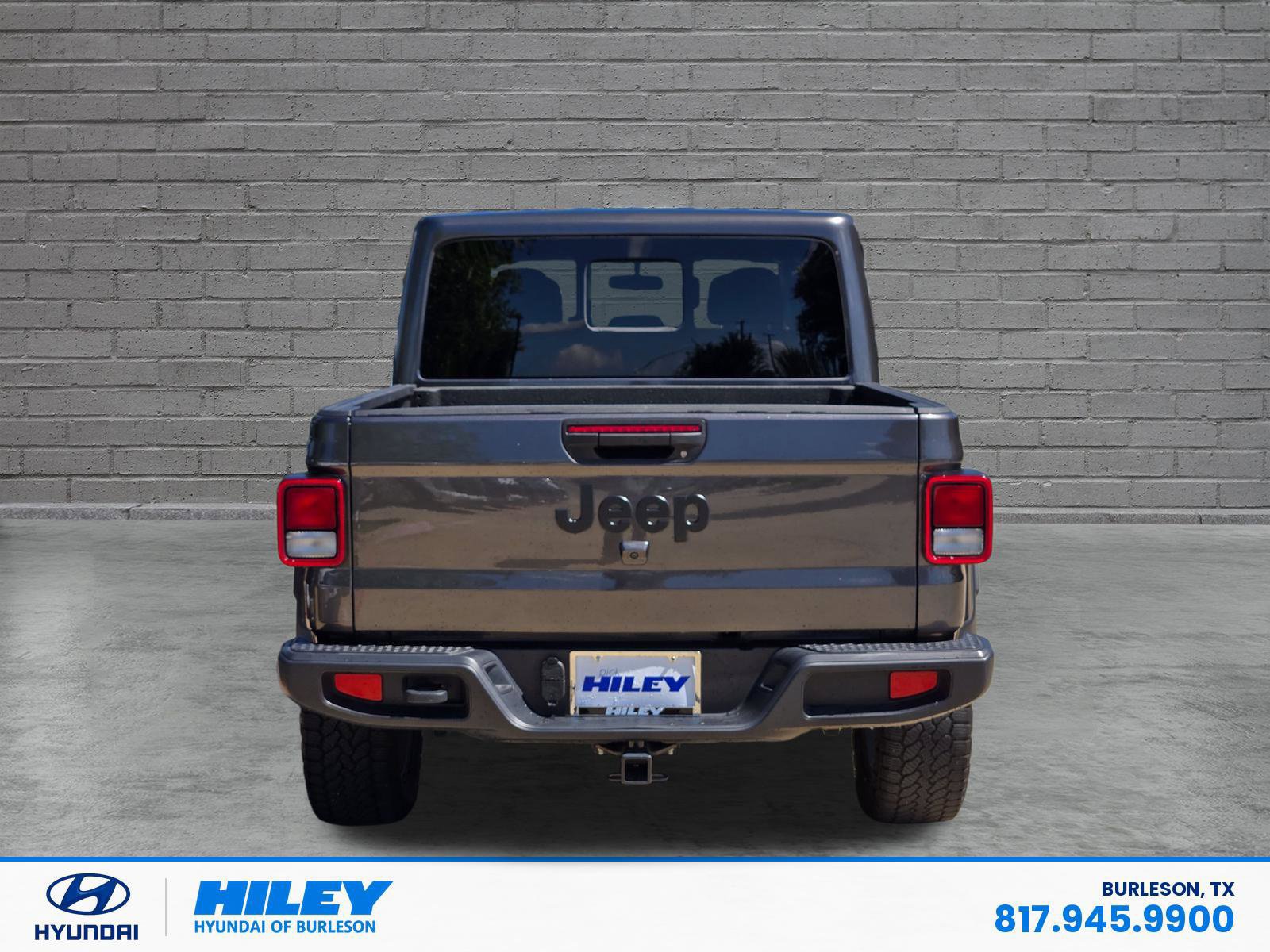 Used 2025 Jeep Gladiator Sport AWD/4WD image 5