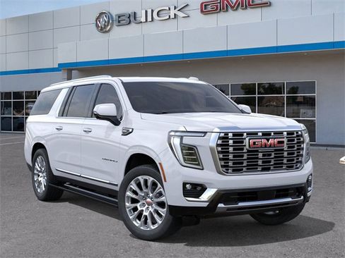 New 2026 GMC Yukon XL Denali image 7