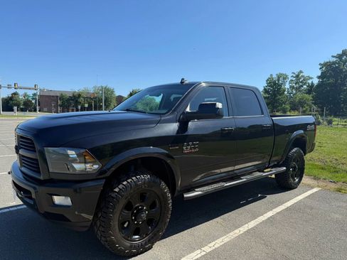 Used 2017 RAM 2500 Big Horn w/ Sport Appearance Group AWD/4WD image 6