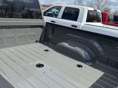 New 2026 RAM 2500 Big Horn AWD/4WD image 12