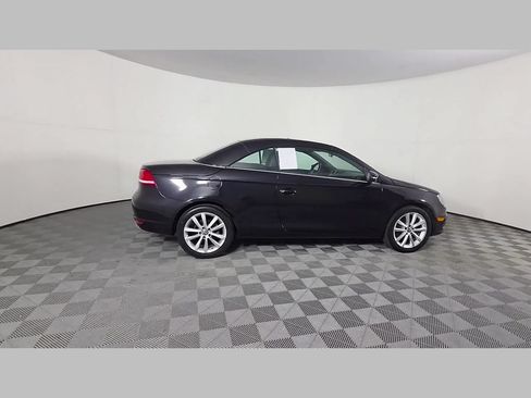 Used 2016 Volkswagen Eos Komfort FWD image 38