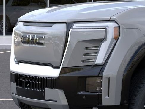 New 2025 GMC Sierra EV Denali image 14