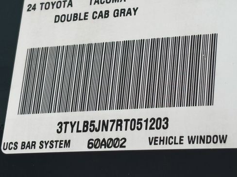 Certified 2024 Toyota Tacoma TRD Sport w/ TRD Sport Upgrade Package image 31