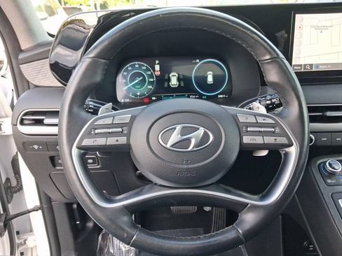 Used 2023 Hyundai Palisade Limited AWD/4WD image 16